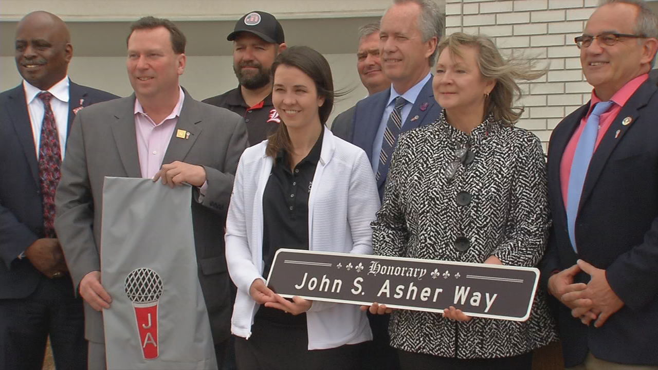 JOHN ASHER STREET SIGN UNVEILED 4-29-19 4.jpg